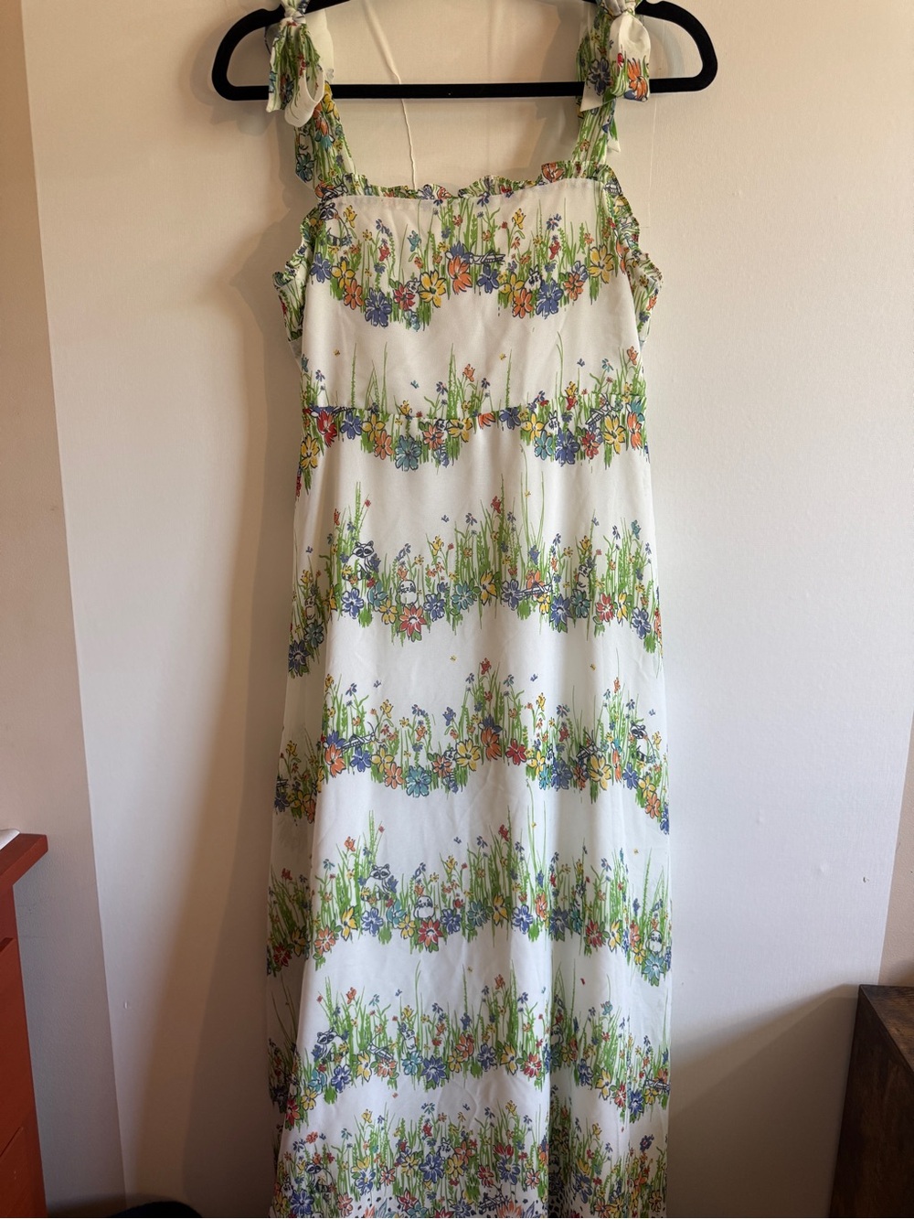 ModCloth Floral Meadow Critter Maxi Dress Size M Tie Strap Smocked Cottagecore